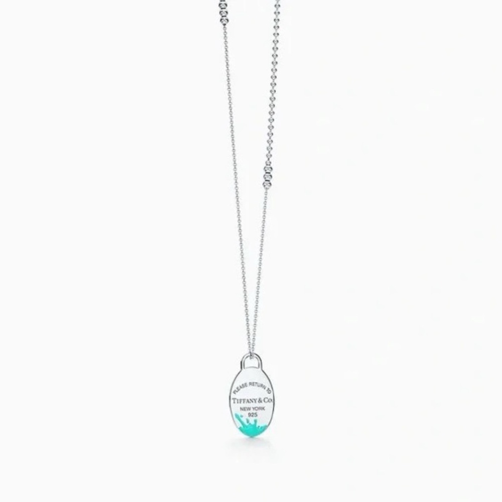 Tiffany & Co. Return to Tiffany Oval Tag